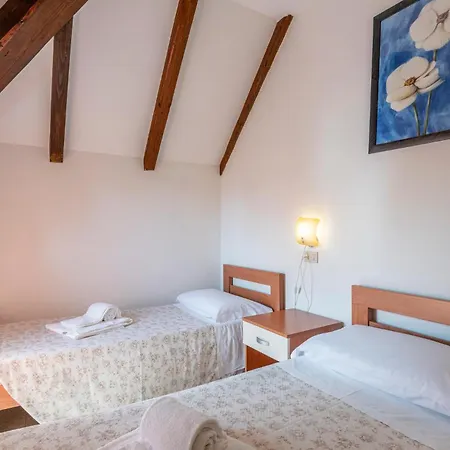 Vakantiehuis 3 Bedroom In Albarella Ro Albarella Island