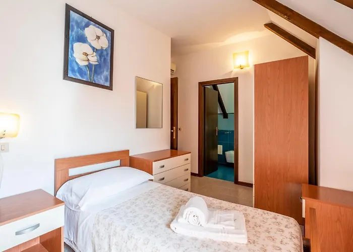 Ferienhaus 3 Bedroom Nice Home In Albarella Ro