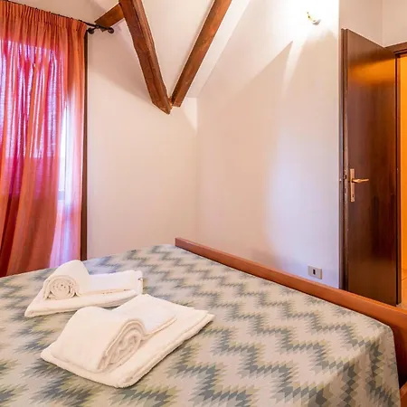 Vakantiehuis 3 Bedroom In Albarella Ro *