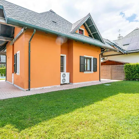 Amazing Home In Albarella Ro With Kitchen Holiday home Albarella Island